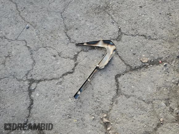 ✅ 2021 Lexus UX 250h F Sport • VIN: JTHR9JBH8M2046027 • Lot: 84347785. Wystawiony na Copart z przebiegiem 47 681 mil. Bezpłatny archiwum sprzedaży aukcyjnych z USA i szczegółowy raport historii pojazdu na DreamBid. Zdjęcie 12.