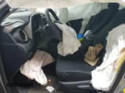 ✅ 2017 Toyota RAV4 LE • VIN: 2T3ZFREVXHW346823 • Lot: 92267865. Wystawiony na Copart z przebiegiem Nie podano. Bezpłatny archiwum sprzedaży aukcyjnych z USA i szczegółowy raport historii pojazdu na DreamBid. Zdjęcie 7.