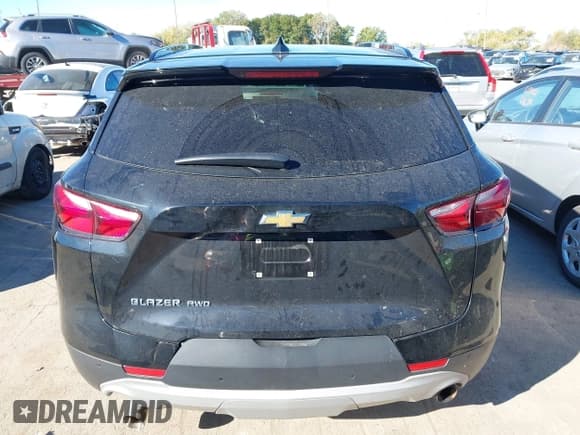 ✅ 2020 Chevrolet Blazer LT • VIN: 3GNKBHRS4LS604743 • Lot: 43462136. Listed on IAAI with 52,127 mi. Free auction sales archive from the USA and detailed vehicle history report at DreamBid. Image 16.