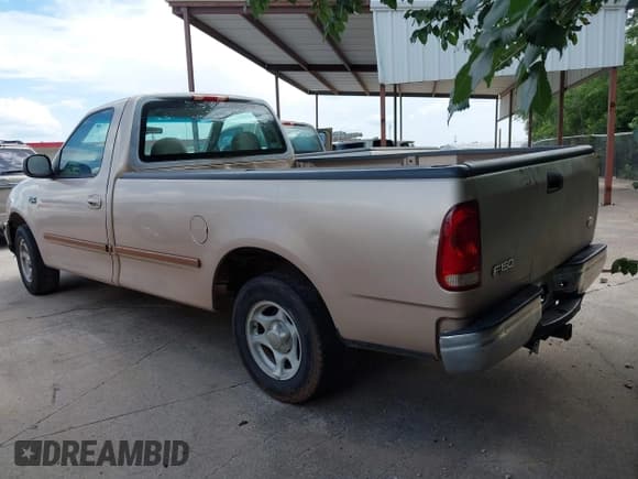 ✅ 1997 Ford F-150 • VIN: 1FTDF1766VNA20506 • Lot: 42621475. Listed on IAAI with 419,765 mi. Free auction sales archive from the USA and detailed vehicle history report at DreamBid. Image 3.