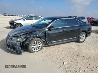 ✅ 2016 Volkswagen Passat S • VIN: 1VWAS7A34GC055489 • Lot: 89925695. Wystawiony na Copart z przebiegiem Nie podano. Bezpłatny archiwum sprzedaży aukcyjnych z USA i szczegółowy raport historii pojazdu na DreamBid. Zdjęcie 1.