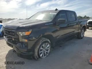 ✅ 2022 Chevrolet Silverado 1500 Custom • VIN: 3GCPABEK7NG580528 • Лот: 92401915. Опубликован ранее на Copart с пробегом 30 801 миль. Бесплатный доступ к архиву аукционных продаж из США и подробный отчёт об истории автомобиля на DreamBid. Изображение 1.