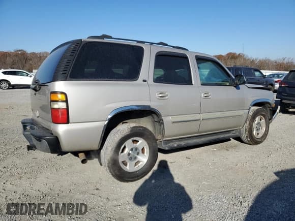 ✅ 2006 Chevrolet Tahoe LT • VIN: 1GNEC13Z06R161280 • Lot: 83613344. Wystawiony na Copart z przebiegiem 179 786 mil. Bezpłatny archiwum sprzedaży aukcyjnych z USA i szczegółowy raport historii pojazdu na DreamBid. Zdjęcie 3.