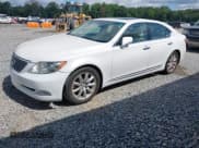 ✅ 2008 Lexus LS 460 • VIN: JTHBL46F185056710 • Lot: 42521396. Listed on IAAI with 186,974 mi. Free auction sales archive from the USA and detailed vehicle history report at DreamBid. Image 2.