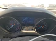 ✅ 2014 Ford Focus SE • VIN: 1FADP3K26EL108521 • Lot: 85712415. Wystawiony na Copart z przebiegiem 161 059 mil. Bezpłatny archiwum sprzedaży aukcyjnych z USA i szczegółowy raport historii pojazdu na DreamBid. Zdjęcie 9.