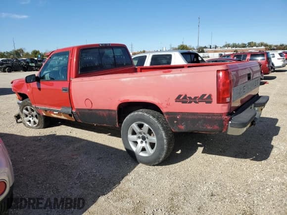 ✅ 1997 Chevrolet Silverado 1500 • VIN: 1GCEK14R4VZ114570 • Lot: 82647415. Listed on Copart with 171,514 mi. Free auction sales archive from the USA and detailed vehicle history report at DreamBid. Image 2.