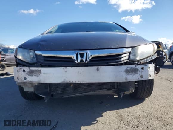 ✅ 2012 Honda Civic EX • VIN: 19XFB2F83CE073159 • Lot: 87372845. Listed on Copart with 311,892 mi. Free auction sales archive from the USA and detailed vehicle history report at DreamBid. Image 5.