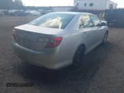 ✅ 2013 Toyota Camry LE • VIN: 4T4BF1FK1DR305982 • Lot: 43079253. Listed on IAAI with 92,098 mi. Free auction sales archive from the USA and detailed vehicle history report at DreamBid. Image 4.