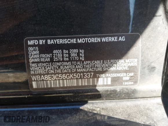 ✅ 2016 BMW 3 Series 328i xDrive • VIN: WBA8E3C56GK501337 • Lot: 43071916. Listed on IAAI with 111,491 mi. Free auction sales archive from the USA and detailed vehicle history report at DreamBid. Image 9.