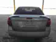 2006 Chevrolet Malibu 2LT z VIN 1G1ZT51896F256247, wystawiony jako Copart lot #77688114 z przebiegiem 184 529 mil mil oraz Czysty tytuł • Clean title. Historia ofert i sprzedaży dostępna na DreamBid. Obrazek 6.