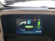 ✅ 2013 Chevrolet Volt • VIN: 1G1RE6E40DU123084 • Lot: 79946714. Wystawiony na Copart z przebiegiem 226 132 mil. Bezpłatny archiwum sprzedaży aukcyjnych z USA i szczegółowy raport historii pojazdu na DreamBid. Zdjęcie 9.