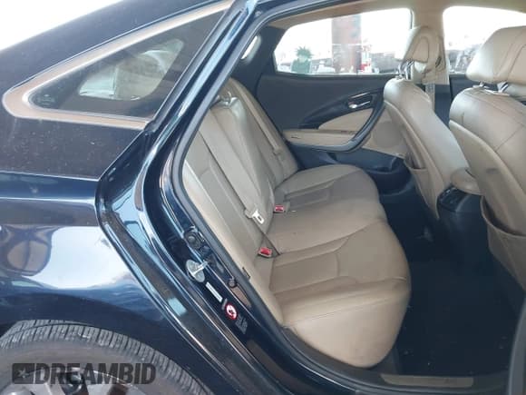 ✅ 2013 Hyundai Azera • VIN: KMHFG4JG3DA221676 • Lot: 42640884. Listed on IAAI with 212,216 mi. Free auction sales archive from the USA and detailed vehicle history report at DreamBid. Image 8.