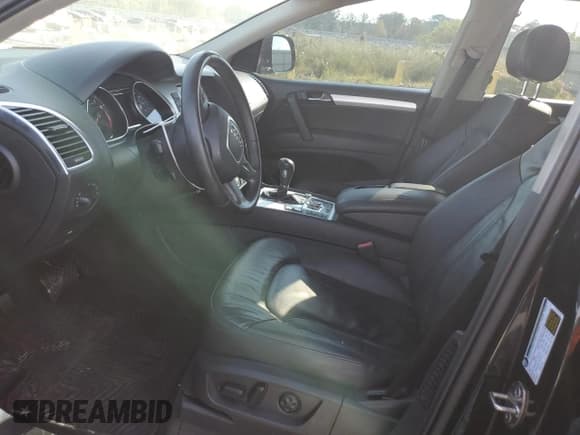 ✅ 2008 Audi Q7 Premium • VIN: WA1EY74L78D043101 • Lot: 81747715. Listed on Copart with 202,080 mi. Free auction sales archive from the USA and detailed vehicle history report at DreamBid. Image 7.