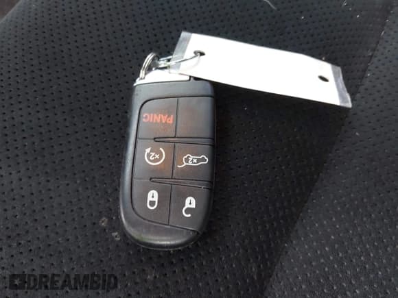 ✅ 2018 Jeep Grand Cherokee Altitude • VIN: 1C4RJEAG2JC428214 • Lot: 42661661. Wystawiony na IAAI z przebiegiem 81 859 mil. Bezpłatny archiwum sprzedaży aukcyjnych z USA i szczegółowy raport historii pojazdu na DreamBid. Zdjęcie 11.