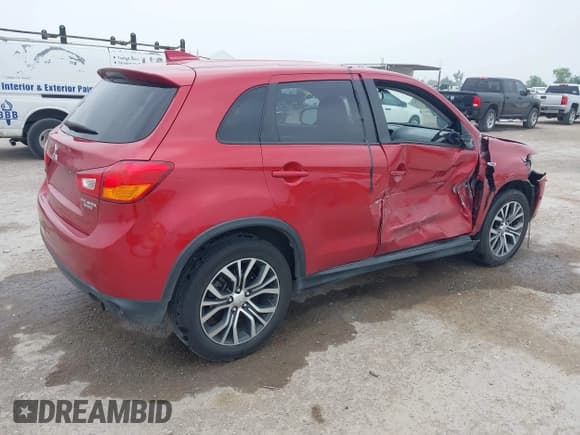 ✅ 2017 Mitsubishi Outlander ES • VIN: JA4AP3AU4HZ064711 • Lot: 42288493. Listed on IAAI with 63,301 mi. Free auction sales archive from the USA and detailed vehicle history report at DreamBid. Image 4.