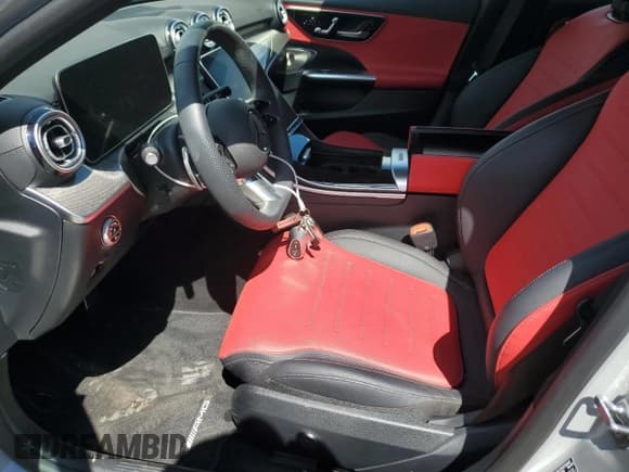 ✅ 2025 Mercedes-Benz C 300 • VIN: W1KAF4HB4SR245114 • Lot: 69771885. Listed on Copart with 3,502 mi. Free auction sales archive from the USA and detailed vehicle history report at DreamBid. Image 7.