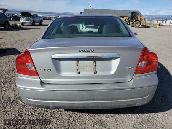 ✅ 2004 Volvo S80 • VIN: YV1TH59HX41372404 • Лот: 71828184. Опубликован ранее на Copart с пробегом 89 150 миль. Бесплатный доступ к архиву аукционных продаж из США и подробный отчёт об истории автомобиля на DreamBid. Изображение 6.