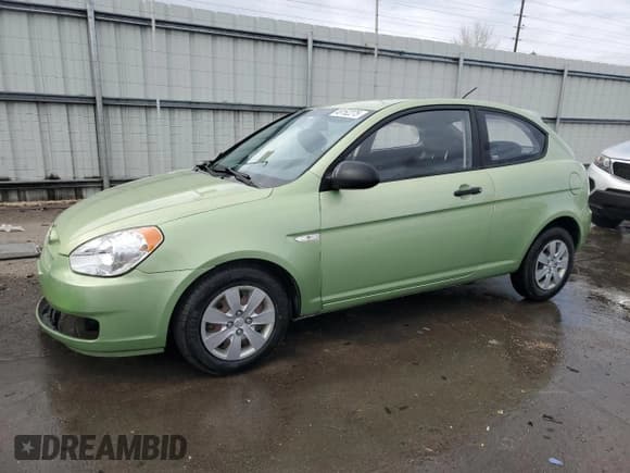 ✅ 2008 Hyundai Accent GS • VIN: KMHCM36C28U097822 • Лот: 49162275. Опубликован ранее на Copart с пробегом 83 128 миль. Бесплатный доступ к архиву аукционных продаж из США и подробный отчёт об истории автомобиля на DreamBid. Изображение 1.