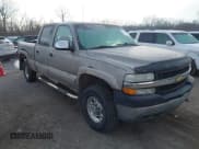 ✅ 2001 Chevrolet Silverado 2500HD LS • VIN: 1GCHK23U81F141792 • Лот: 41220878. Опубликован ранее на IAAI с пробегом 178 278 миль. Бесплатный доступ к архиву аукционных продаж из США и подробный отчёт об истории автомобиля на DreamBid. Изображение 1.