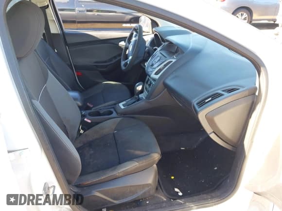 ✅ 2012 Ford Focus SE • VIN: 1FAHP3F26CL469708 • Lot: 43891753. Listed on IAAI with Not provided. Free auction sales archive from the USA and detailed vehicle history report at DreamBid. Image 5.