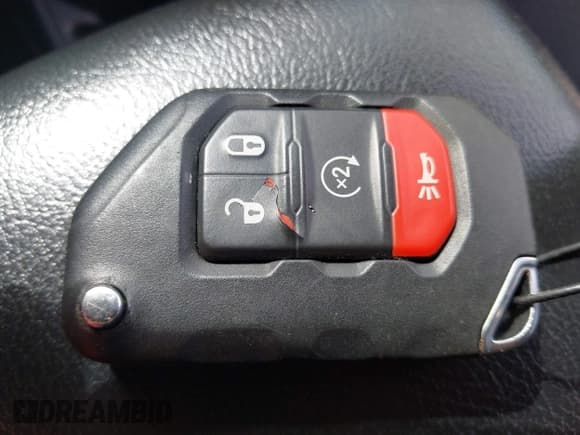 ✅ 2023 Jeep Wrangler Rubicon • VIN: 1C4JJXR63PW703424 • Лот: 42639653. Опубликован ранее на IAAI с пробегом 46 412 миль. Бесплатный доступ к архиву аукционных продаж из США и подробный отчёт об истории автомобиля на DreamBid. Изображение 10.