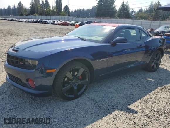 ✅ 2010 Chevrolet Camaro LS • VIN: 2G1FE1EV9A9221425 • Lot: 70538085. Wystawiony na Copart z przebiegiem 145 171 mil. Bezpłatny archiwum sprzedaży aukcyjnych z USA i szczegółowy raport historii pojazdu na DreamBid. Zdjęcie 1.