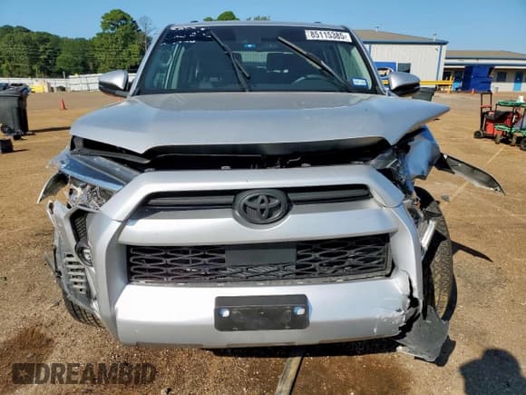 ✅ 2022 Toyota 4Runner SR5 Premium • VIN: JTEFU5JR5N5277466 • Lot: 85115385. Listed on Copart with 43,014 mi. Free auction sales archive from the USA and detailed vehicle history report at DreamBid. Image 5.