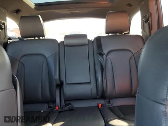 ✅ 2012 Audi Q7 S line • VIN: WA1DGAFEXCD010418 • Lot: 81301544. Listed on Copart with 192,297 mi. Free auction sales archive from the USA and detailed vehicle history report at DreamBid. Image 10.