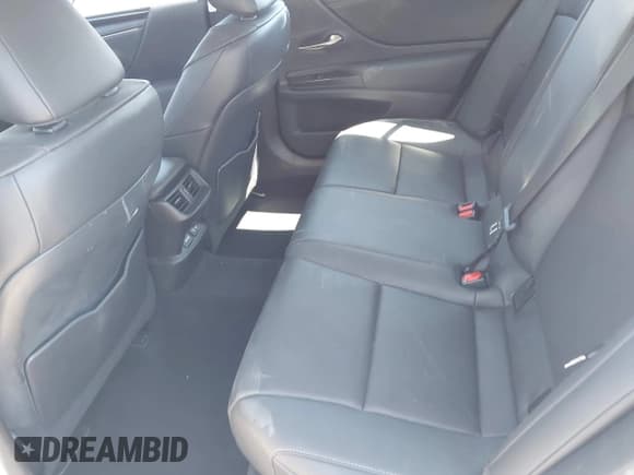 ✅ 2021 Lexus ES 350 • VIN: 58ADZ1B11MU095576 • Lot: 42897038. Listed on IAAI with Not provided. Free auction sales archive from the USA and detailed vehicle history report at DreamBid. Image 8.