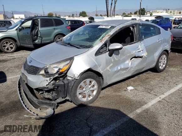 ✅ 2012 Kia Rio LX • VIN: KNADM4A34C6089169 • Лот: 87477605. Опубликован ранее на Copart с пробегом Не указан. Бесплатный доступ к архиву аукционных продаж из США и подробный отчёт об истории автомобиля на DreamBid. Изображение 1.