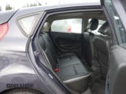 ✅ 2013 Ford Fiesta Titanium • VIN: 3FADP4FJ3DM208483 • Lot: 43900854. Wystawiony na IAAI z przebiegiem 178 774 mil. Bezpłatny archiwum sprzedaży aukcyjnych z USA i szczegółowy raport historii pojazdu na DreamBid. Zdjęcie 8.