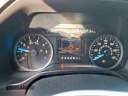 ✅ 2017 Ford F-150 XLT • VIN: 1FTEW1CP9HKC32812 • Lot: 82225955. Wystawiony na Copart z przebiegiem 129 706 mil. Bezpłatny archiwum sprzedaży aukcyjnych z USA i szczegółowy raport historii pojazdu na DreamBid. Zdjęcie 9.