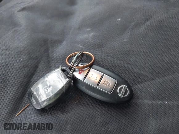 ✅ 2011 Nissan Rogue SV • VIN: JN8AS5MVXBW285747 • Lot: 43640602. Listed on IAAI with 156,923 mi. Free auction sales archive from the USA and detailed vehicle history report at DreamBid. Image 11.