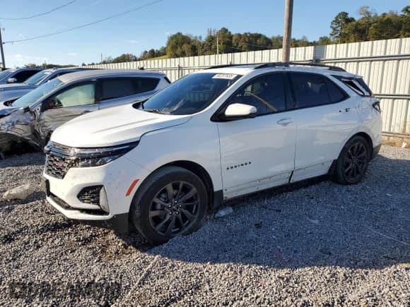 ✅ 2024 Chevrolet Equinox RS • VIN: 3GNAXMEG4RS232272 • Lot: 90297635. Listed on Copart with 37,445 mi. Free auction sales archive from the USA and detailed vehicle history report at DreamBid. Image 1.