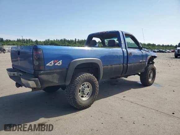 ✅ 2003 GMC Sierra 2500HD Work Truck • VIN: 1GTHK24U13E170669 • Lot: 62563755. Listed on Copart with 135,914 mi. Free auction sales archive from the USA and detailed vehicle history report at DreamBid. Image 3.