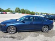 ✅ 2024 Honda Accord EX • VIN: 1HGCY1F37RA040677 • Лот: 43572959. Опубликован ранее на IAAI с пробегом 21 245 миль. Бесплатный доступ к архиву аукционных продаж из США и подробный отчёт об истории автомобиля на DreamBid. Изображение 14.