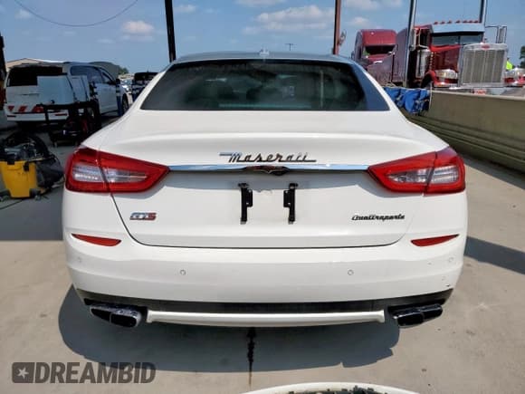 ✅ 2014 Maserati Quattroporte GTS • VIN: ZAM56PPA5E1078363 • Lot: 81271935. Wystawiony na Copart z przebiegiem 119 980 mil. Bezpłatny archiwum sprzedaży aukcyjnych z USA i szczegółowy raport historii pojazdu na DreamBid. Zdjęcie 6.