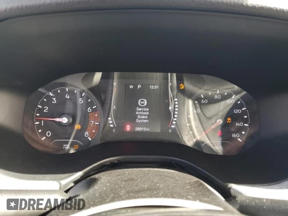 ✅ 2022 Jeep Compass Latitude • VIN: 3C4NJDBB5NT170776 • Lot: 90708665. Listed on Copart with 28,915 mi. Free auction sales archive from the USA and detailed vehicle history report at DreamBid. Image 9.