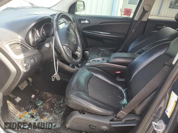 ✅ 2017 Dodge Journey Crossroad Plus • VIN: 3C4PDCGBXHT580528 • Lot: 52886895. Listed on Copart with 143,633 mi. Free auction sales archive from the USA and detailed vehicle history report at DreamBid. Image 7.