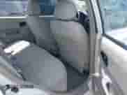 2003 Hyundai Accent GL z VIN KMHCG45C53U468978, wystawiony jako IAAI lot #41999193 z przebiegiem 105 514 mil mil oraz . Historia ofert i sprzedaży dostępna na DreamBid. Obrazek 8.