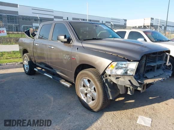 2017 Ram 1500 SLT с VIN 1C6RR7LT6HS566800, выставлен на аукционе IAAI как лот 43330506 с пробегом 128 041 миль миль и . История ставок и продаж доступна на DreamBid. Изображение 1.