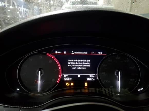 ✅ 2017 Audi S7 Premium Plus • VIN: WAUWFAFCXHN004763 • Lot: 87423724. Listed on Copart with 61,087 mi. Free auction sales archive from the USA and detailed vehicle history report at DreamBid. Image 9.