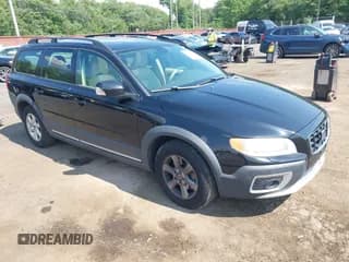 ✅ 2008 Volvo XC70 • VIN: YV4BZ982X81038136 • Lot: 42661780. Listed on IAAI with 171,967 mi. Free auction sales archive from the USA and detailed vehicle history report at DreamBid. Image 1.