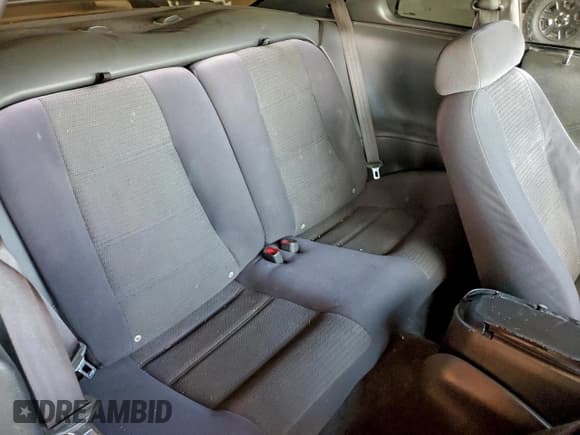 ✅ 2004 Ford Mustang Standard • VIN: 1FAFP40674F148785 • Lot: 94682085. Listed on Copart with 107,719 mi. Free auction sales archive from the USA and detailed vehicle history report at DreamBid. Image 10.