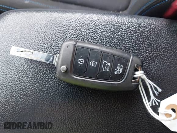 2019 Hyundai Veloster Premium with VIN KMHTG6AF0KU006614, listed as a IAAI auction lot 41329224 with 65,841 mi miles and . Bid and sale history available at DreamBid. Image 11.