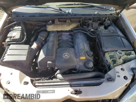 ✅ 2005 Mercedes-Benz M 500 • VIN: 4JGAB75E85A529110 • Lot: 80557034. Listed on Copart with 130,560 mi. Free auction sales archive from the USA and detailed vehicle history report at DreamBid. Image 11.