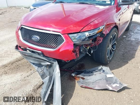 ✅ 2014 Ford Taurus SHO • VIN: 1FAHP2KT5EG136694 • Лот: 42540610. Опубликован ранее на IAAI с пробегом 83 505 миль. Бесплатный доступ к архиву аукционных продаж из США и подробный отчёт об истории автомобиля на DreamBid. Изображение 6.