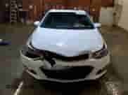 ✅ 2016 Chevrolet Cruze Premier • VIN: 1G1BG5SM7G7303885 • Lot: 72704042. Wystawiony na Copart z przebiegiem 103 198 mil mil. Skorzystaj z bezpłatnego archiwum sprzedaży aukcyjnych z USA i zobacz szczegółowy raport historii pojazdu na DreamBid. Zdjęcie 5.