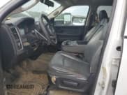 ✅ 2016 Ram 2500 • VIN: 3C7WR4HT9GG333053 • Lot: 62493945. Wystawiony na Copart z przebiegiem 135 180 mil. Bezpłatny archiwum sprzedaży aukcyjnych z USA i szczegółowy raport historii pojazdu na DreamBid. Zdjęcie 7.