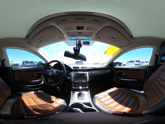 ✅ 2016 Volkswagen CC Executive • VIN: WVWRP7AN8GE518666 • Lot: 42080281. Listed on IAAI with 107,697 mi. Free auction sales archive from the USA and detailed vehicle history report at DreamBid. Image 18.